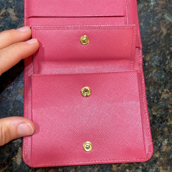 Prada Saffiano leather 4”x3” wallet, pink - Picture 5 of 9